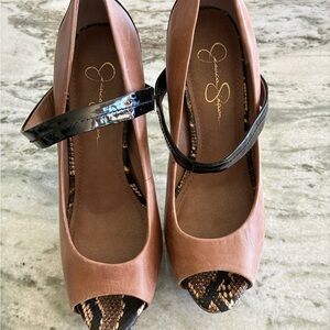 Jessica Simpson Tan and Black Peep Toe Heels